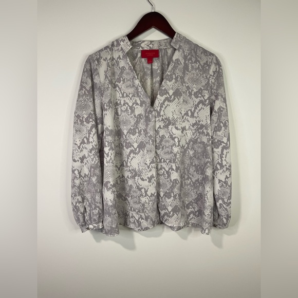 Jennifer Lopez Tops - Jennifer Lopez Gray Snake Print‎ Blouse